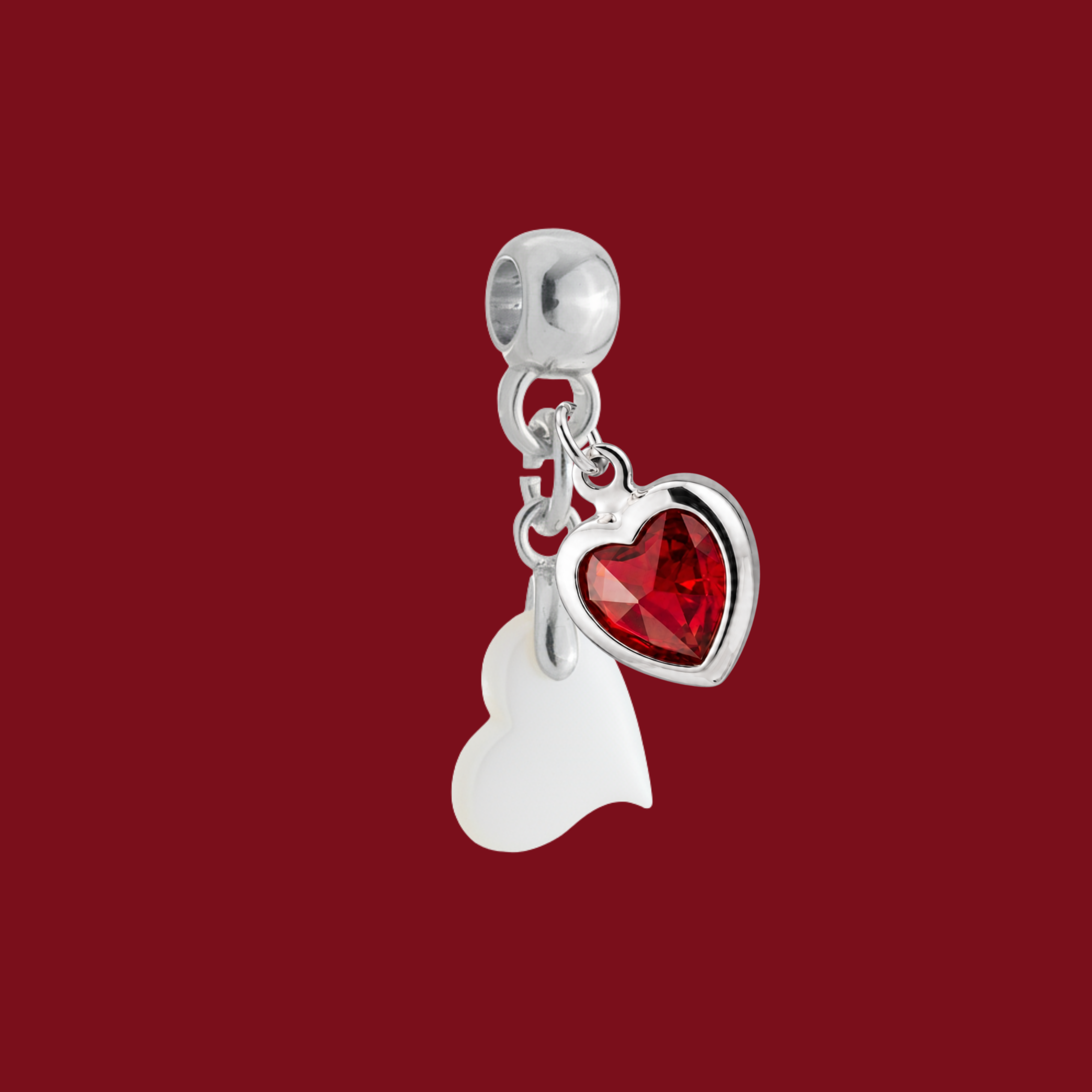 Zusätzlicher Charm mit Rubinherz